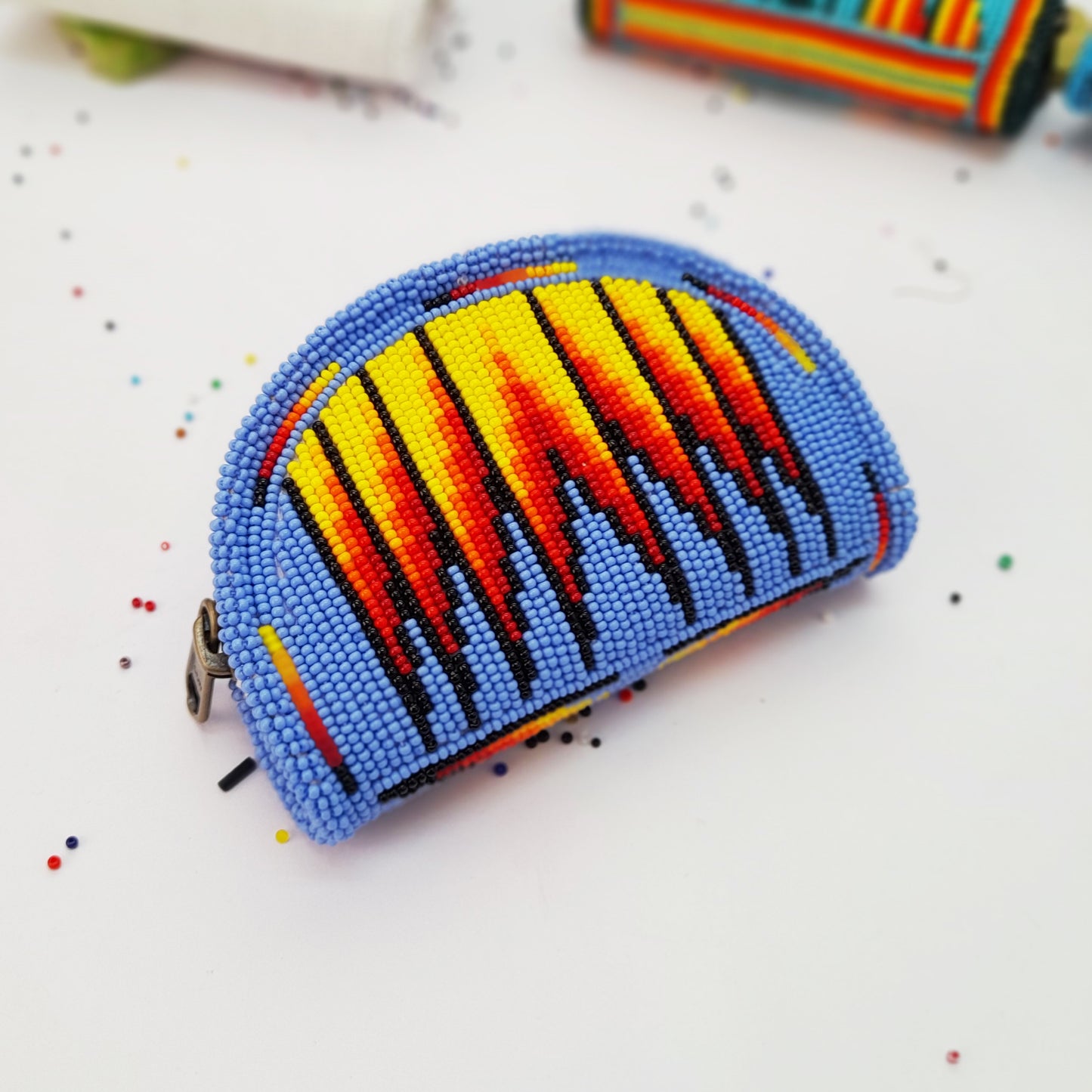 Corn-Flower Blue Native American Beaded Coin Purse, Change Purse For Women, Zippered Change Pouch Wallet, Small Leather Pouch, designer key pouch