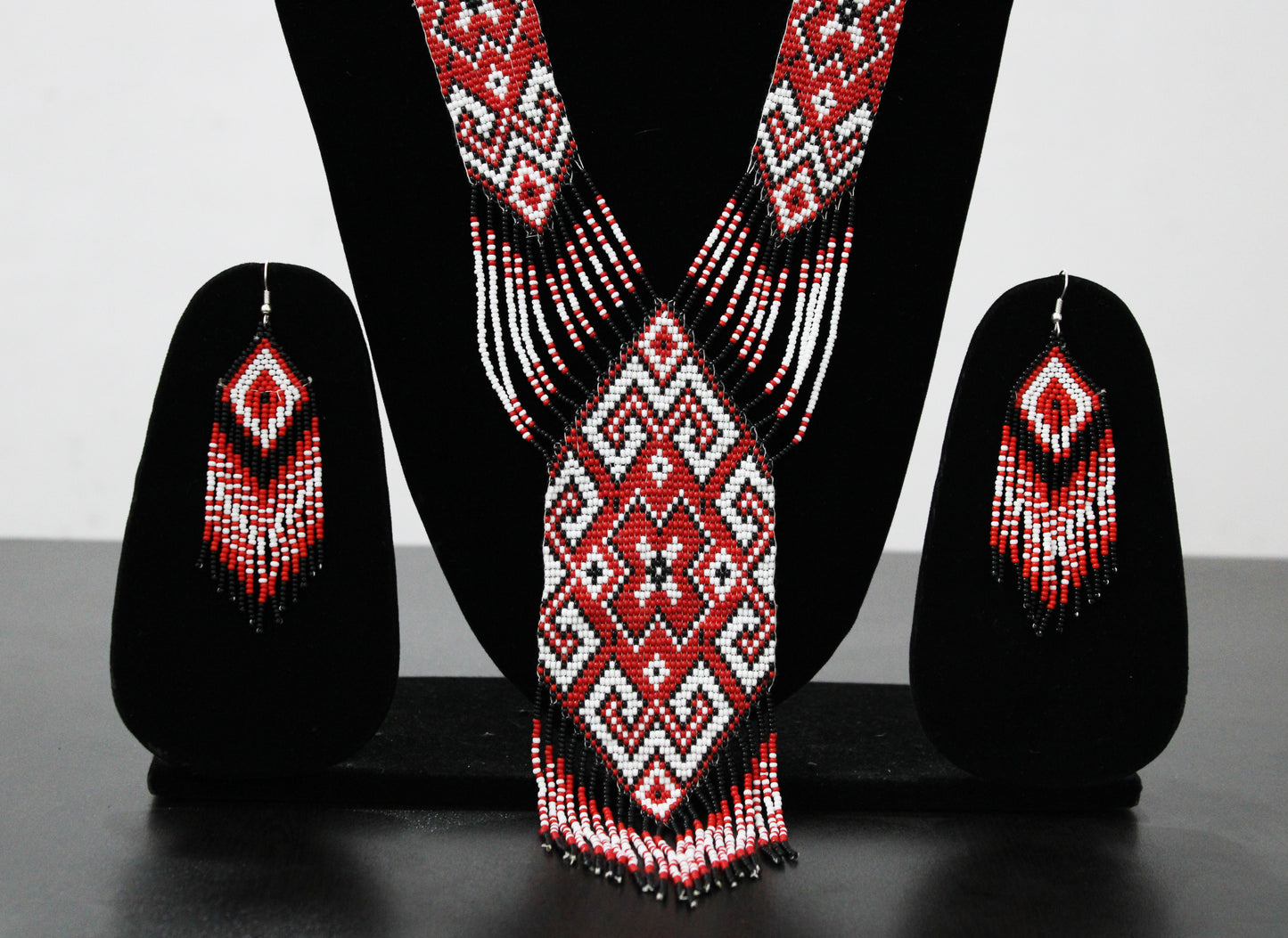Red & White Flower Native American Beaded Necklace ( Handmade )