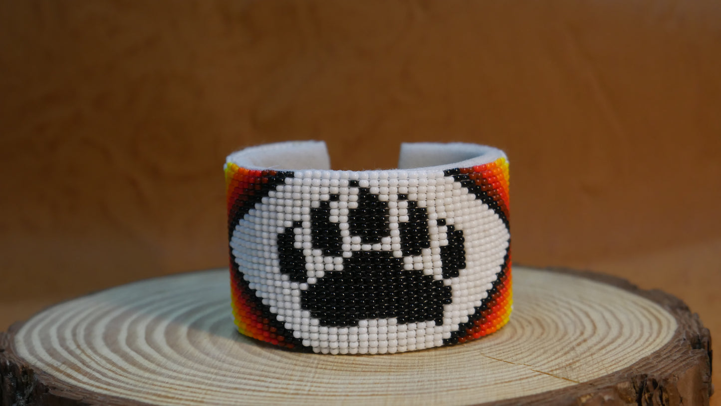 White Bear-Paw Beaded Cuff Bracelet native American seed beads Adjustable cuff bracelet (Handmade)