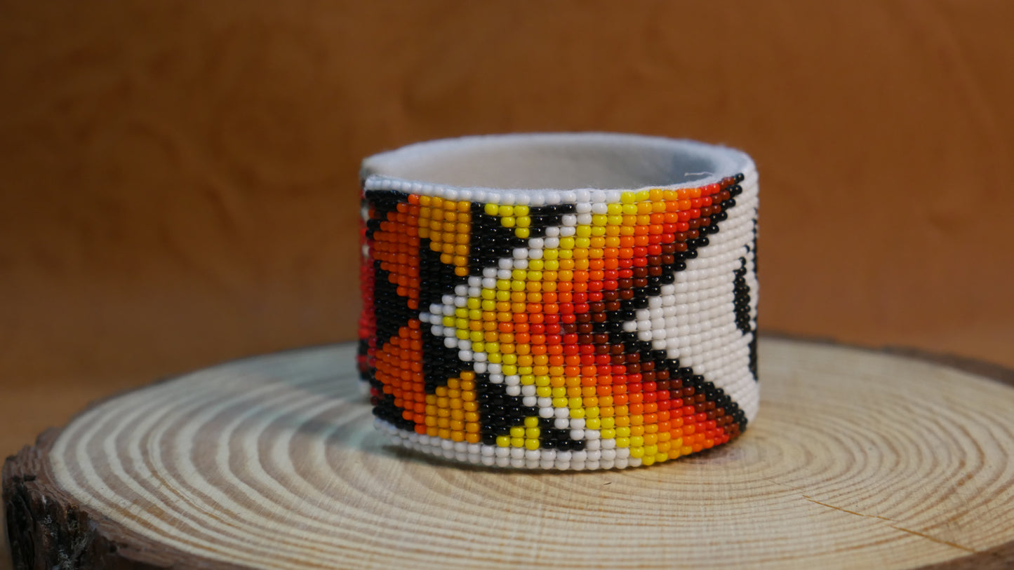 White Bear-Paw Beaded Cuff Bracelet native American seed beads Adjustable cuff bracelet (Handmade)