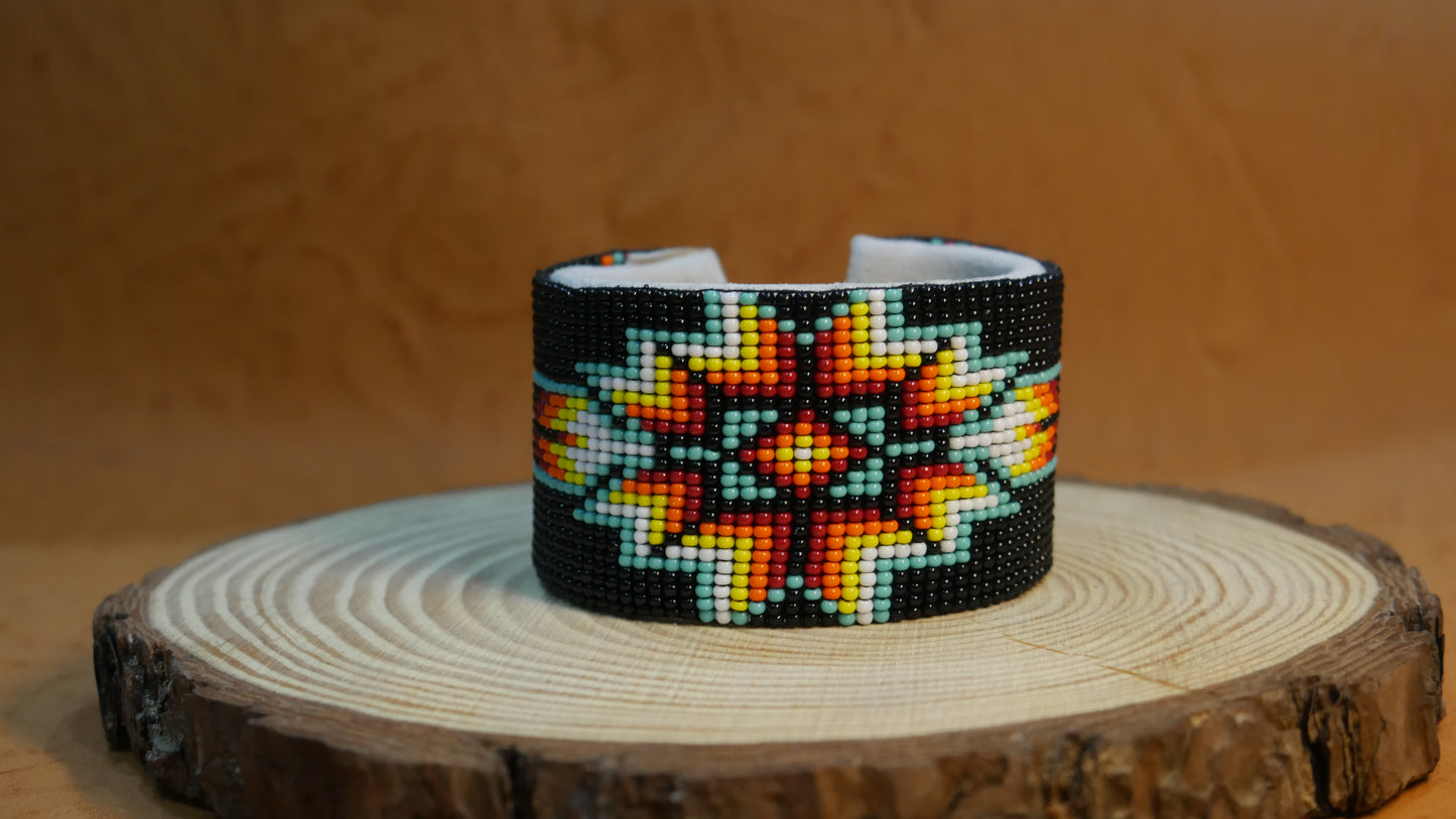 Black Star Bracelet native American seed beads Adjustable cuff bracelet (Handmade)