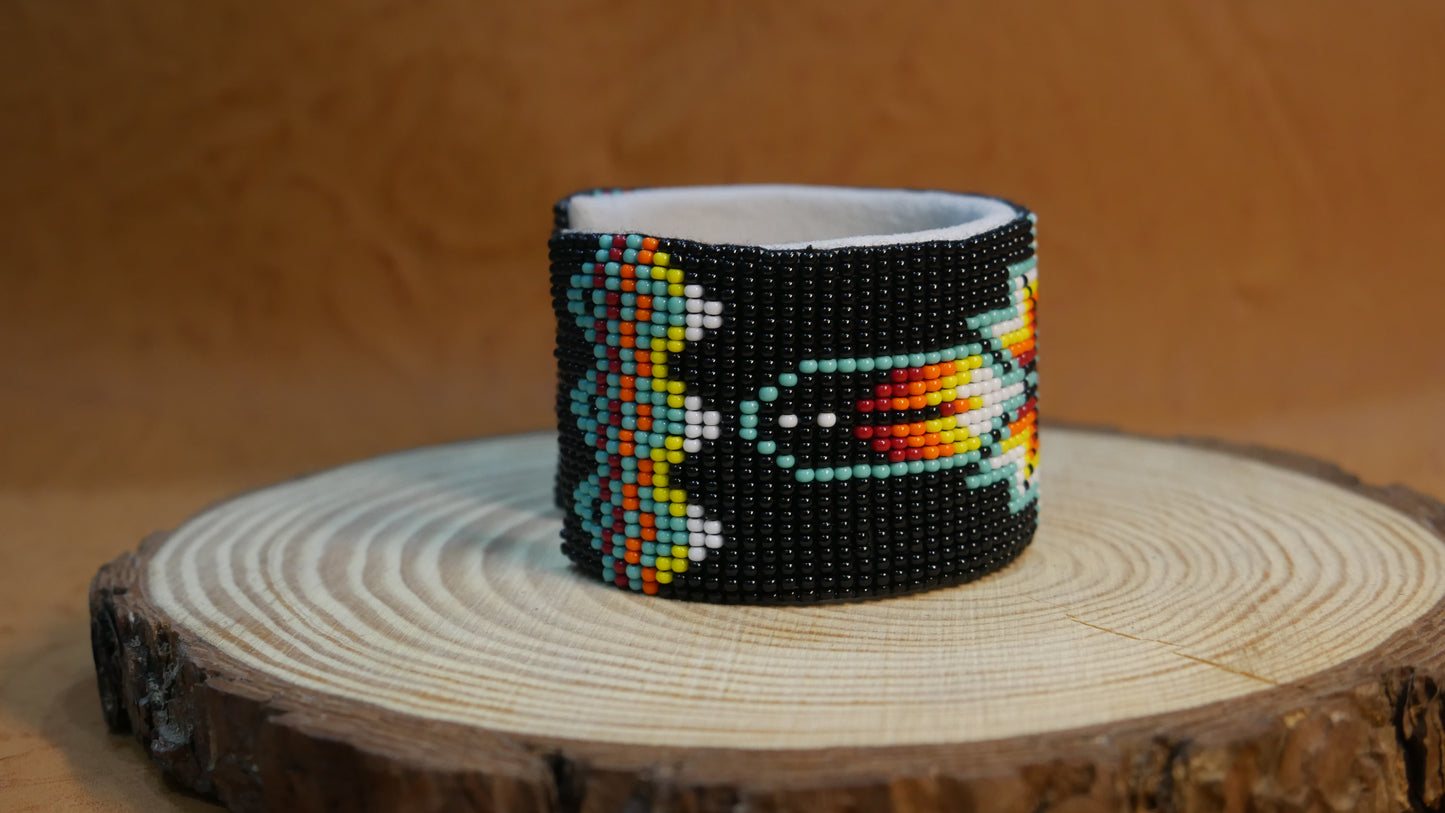 Black Star Bracelet native American seed beads Adjustable cuff bracelet (Handmade)