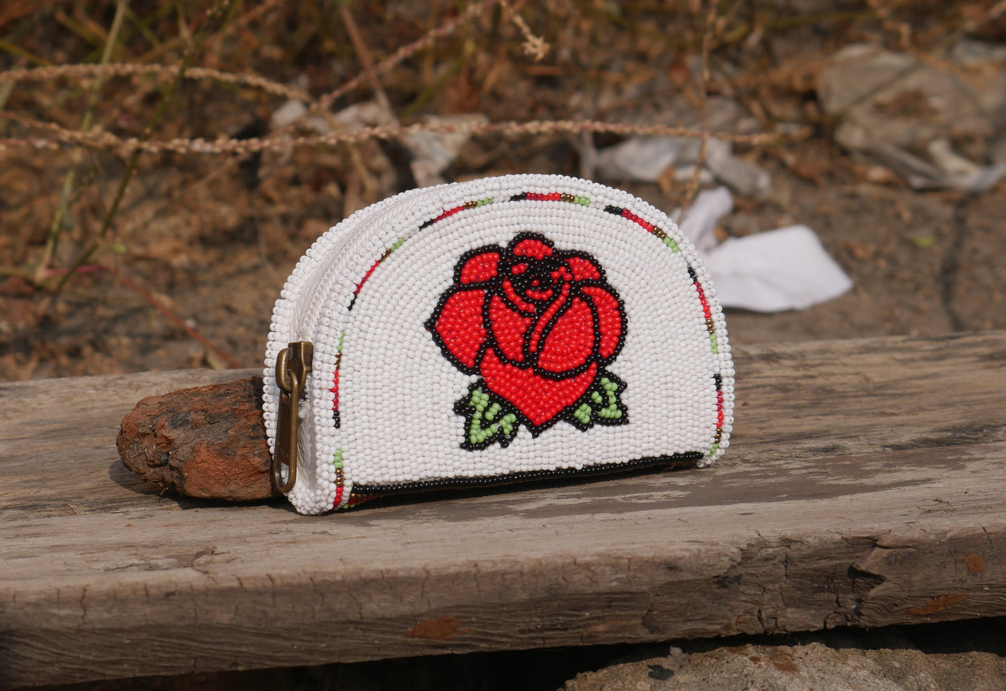 White Rose Native American Beaded Coin Purse, Change Purse For Women, Zippered Change Pouch Wallet, Small Leather Pouch, designer key pouch