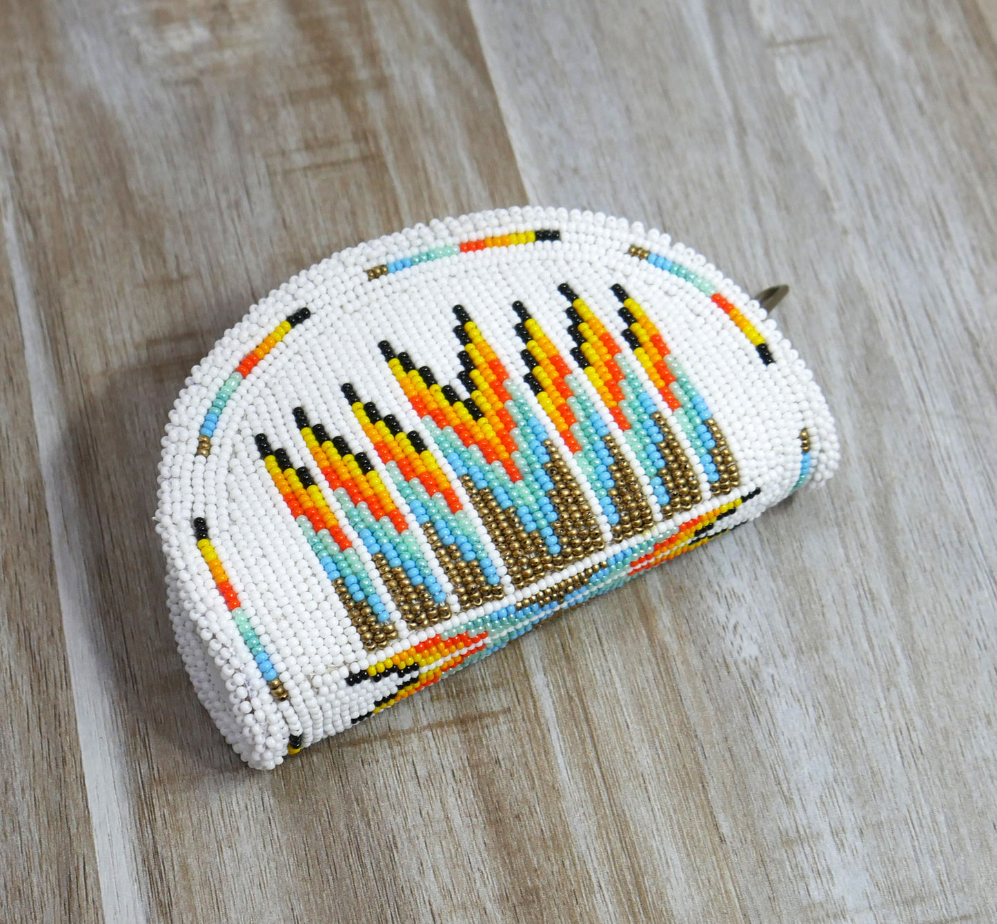 White Native American Beaded Coin Purse, Change Purse For Women, Zippered Change Pouch Wallet, Small Leather Pouch, designer key pouch